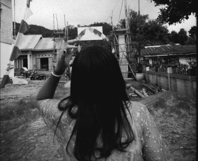 Pelukan Terakhir di Pukul 13:01